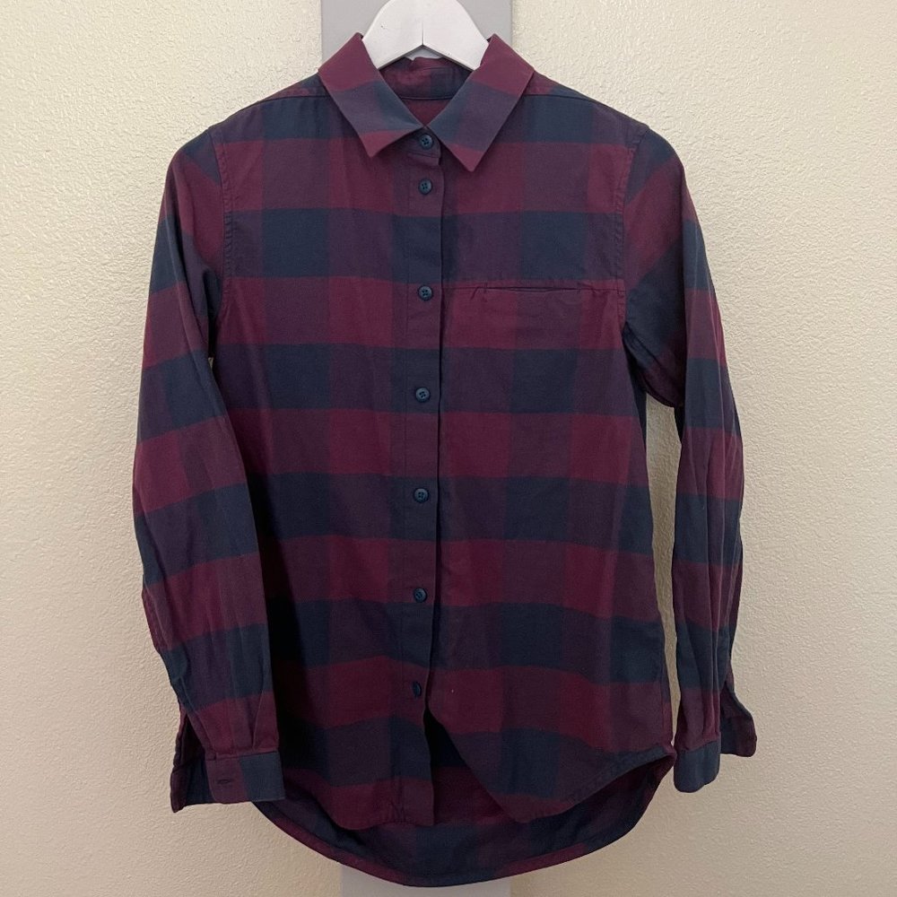 size 4 lululemon flannel shirt